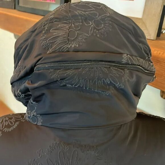 Desigual Black Floral/Snowflake Print Cecilia Snow Jacket, size L/10 - Picture 8 of 12